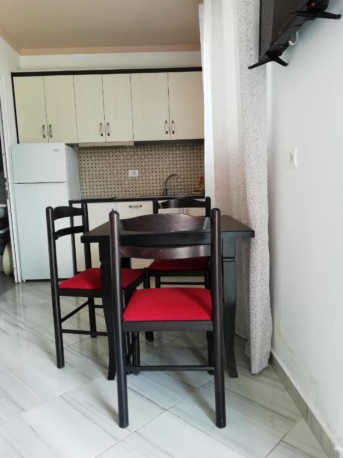 Vila Anxhela Appartement Ksamil Buitenkant foto